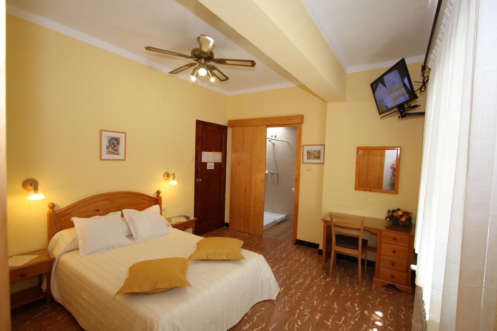Hotel Sol Benicarló Стая снимка